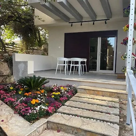 Sea Gem Dhermi